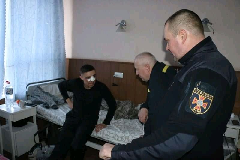 Три спасателя пострадали в Харькове при обстреле российскими оккупантами